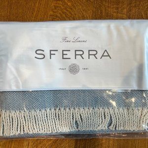 SFERRA Celine throw blanket